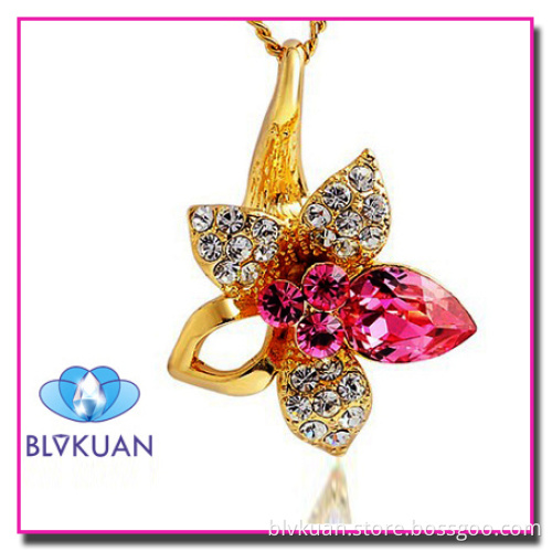 bright flower design crystal necklace for christmas gifts